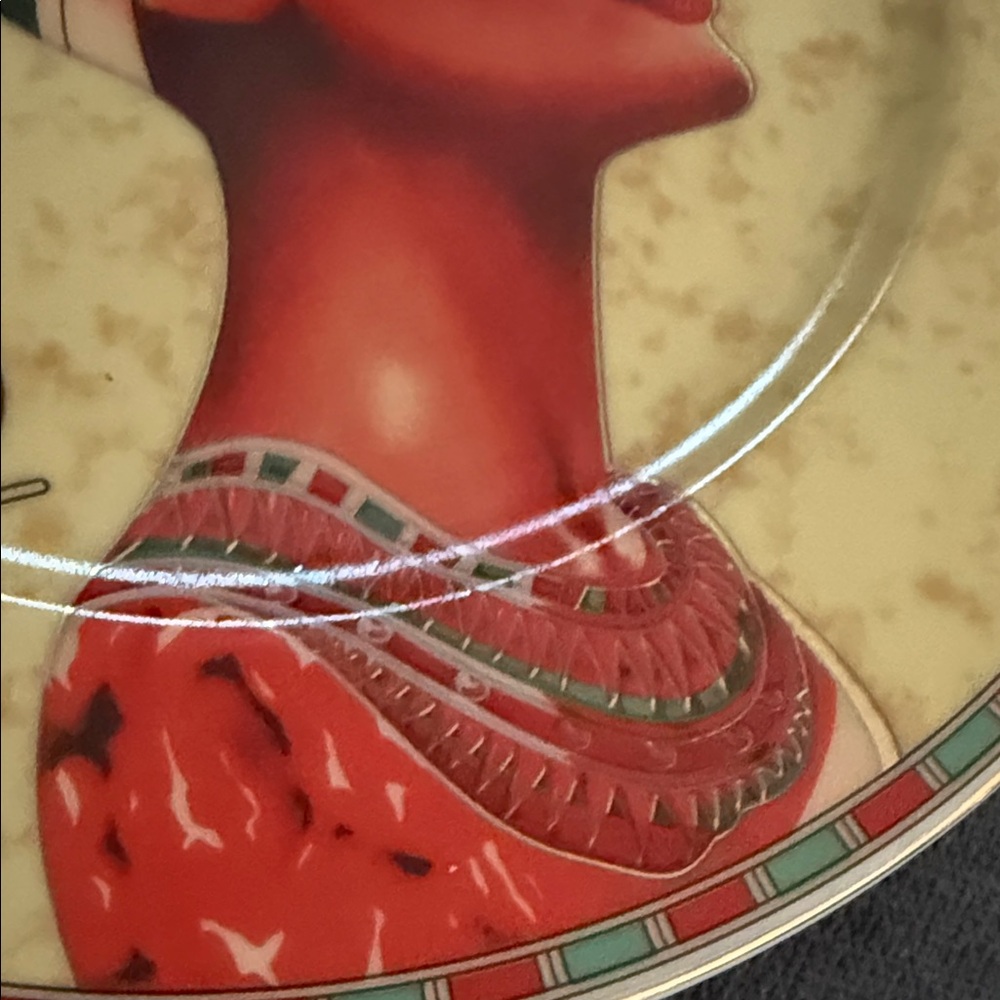 Egyptian Queen Decorative Plate - Picture 6 of 7